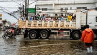 Badai ini merupakan yang ke-21 tahun ini di Filipina, setelah Topan Kalmaegi menewaskan 224 orang minggu lalu, dengan lima orang tewas di Vietnam. Foto: REUTERS/Lisa Marie David