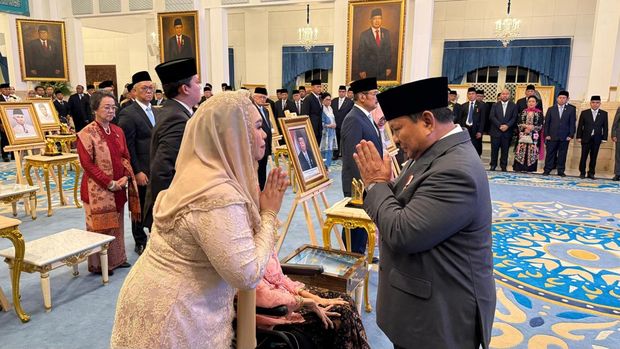 Prabowo anugerahkan gelar pahlawan nasional ke 10 tokoh, termasuk Soeharto dan Gus Dur (Eva/detikcom)