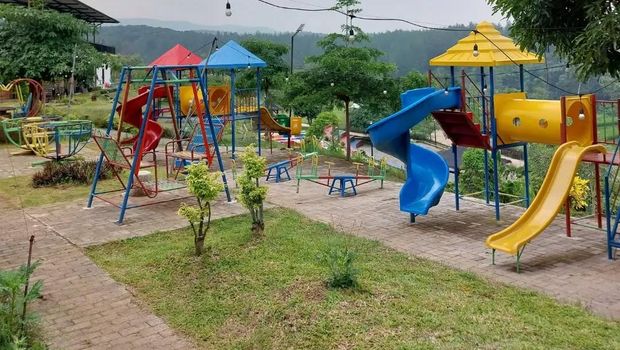 Rainbow Garden Poetoek Soeko