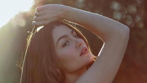 Rachel Lynn Matthews dikenal lewat Happy Death Day dan masih punya hubungan keluarga kuat di Hollywood, jadi gak heran tiap langkahnya langsung viral. Foto: Instagram Rachel Lynn Matthews