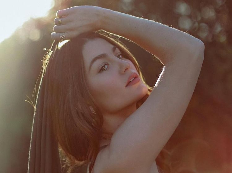 Aktris Diduga Pacar Orlando Bloom Dihujat karena Sindir Katy Perry Lewat Kostum