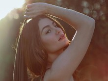 Aktris Diduga Pacar Orlando Bloom Dihujat karena Sindir Katy Perry Lewat Kostum