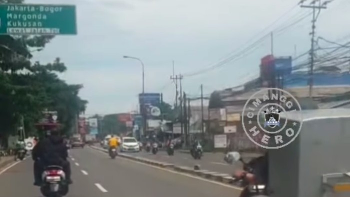 Video debt collector hendak merampas motor di Cilodong, Depok viral di medsos. Polisi menggencarkan patroli untuk menangkap debt collector meresahkan. (dok Polsek Cimanggis)