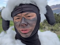 Cerita Ngakak Wendi Cagur Cosplay Jadi Shaun the Sheep di New Zealand