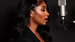 Meskipun banyak musisi yang was-was, pencipta Xania Monet menegaskan, “AI hanya alat bantu, dan saya adalah seniman sesungguhnya di balik proyek ini.” Foto: Xania Monet