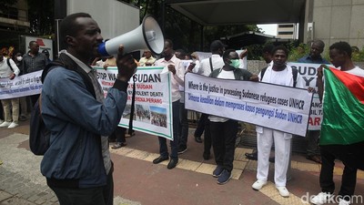 Aksi Pengungsi Sudan di Jakarta Desak PBB Hentikan Perang