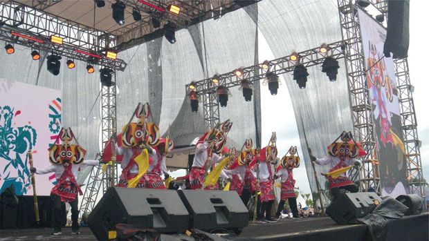 Babukung, Tarian Upacara Kematian Suku Dayak Tomun