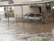 Perumahan di Purwokerto Kebanjiran, Warganya Mengungsi ke Hotel
