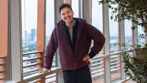 Sang aktor mengungkap alasan emosional di balik pilihannya berhenti makan daging. Foto: dok Instagram baskaramahendra