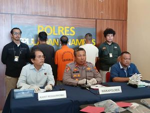 Kelakuan Oknum Camat di Anambas, Asyik Nyabu di Ruang Kerja Malam-malam