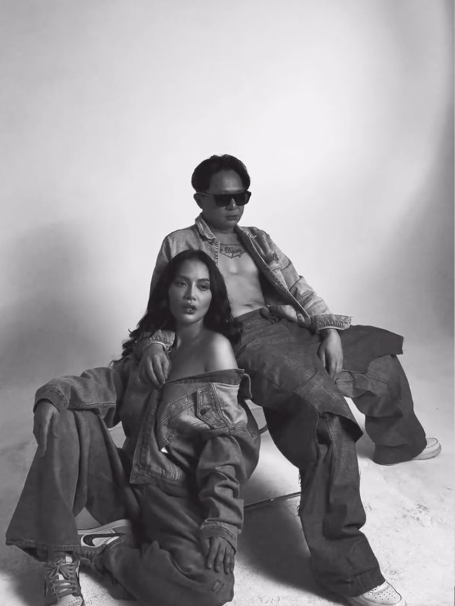 Foto Erika Carlina & DJ Bravy, Dulu Lamaran di Depan Ribuan Orang Kini Putus