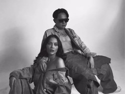 Foto Erika Carlina & DJ Bravy, Dulu Lamaran di Depan Ribuan Orang Kini Putus