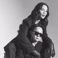 Setelah beberapa waktu sudah jarang terlihat bersama, DJ Bravy umumkan putus dengan Erika Carlina. Klarifikasi tersebut diberikan saat sedang siaran langsung di akun TikToknya. Foto: Instagram/@eri.carl