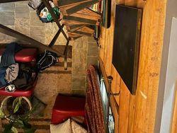 Foto Tangga Paling Aneh dan Berbahaya, Salah Langkah Bisa Beda Alam