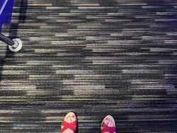 Foto Tangga Paling Aneh dan Berbahaya, Salah Langkah Bisa Beda Alam