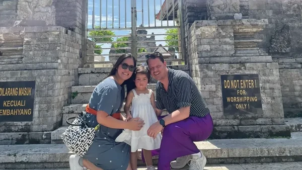 Gracia Indri Pulang ke Indonesia, Gas Liburan di Bali
