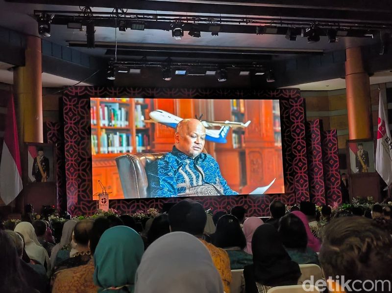 Ilham Akbar Habibie Ilham Akbar Habibie