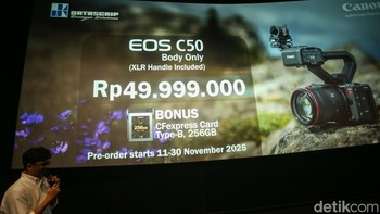 Canon EOS C50 dipasarkan oleh PT Datascrip dengan harga Rp 49.999.000 (body only, termasuk PPN 11%). Setiap pembelian disertai garansi resmi Canon selama satu tahun serta layanan purnajual melalui jaringan Canon Service Center di berbagai kota di Indonesia.