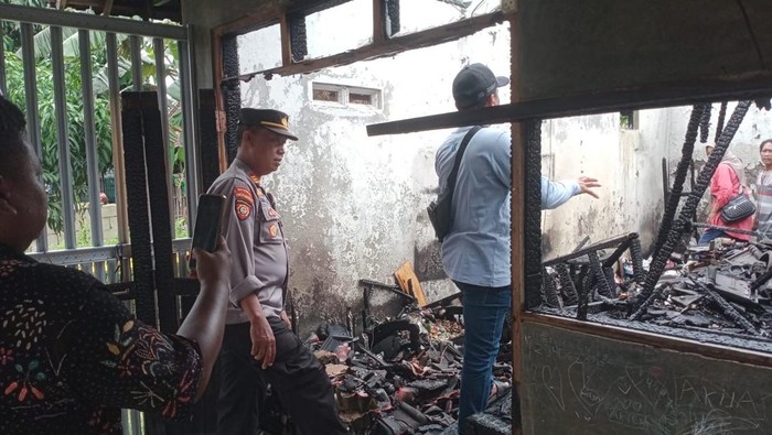Lokasi toko sembako di Desa Bungasrejo Kecamatan Jakenan, Pati ludes terbakar, Selasa (11/11/2025).