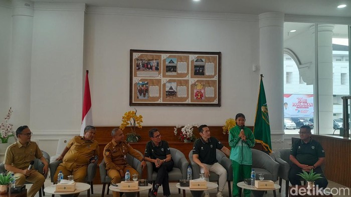 Konferensi pers Kejuaraan Atletik Asia Tenggara U-18 dan U-20 ke-17 di Kantor Gubsu