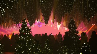 Ketika Cahaya Menari, 'Forest Winter Light' Hadirkan Nuansa Natal Modern