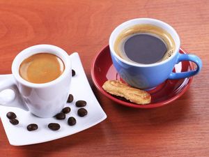 Beda Espresso dan Kopi Biasa, dari Cara Seduh hingga Rasanya