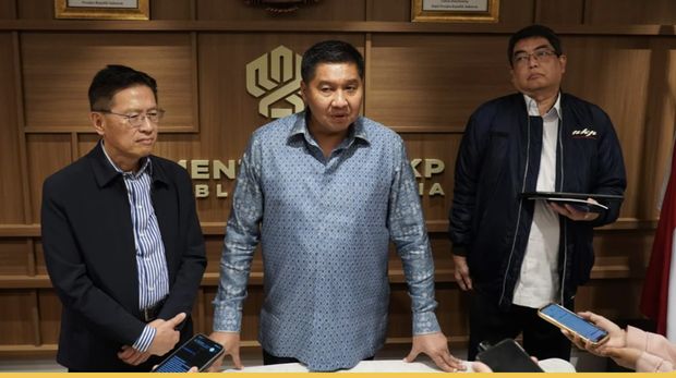 Menteri PKP Maruarar Sirait bahas KUR Perumahan dan Progres Meikarta bersama James Riady. (Dok. kementerian PKP)