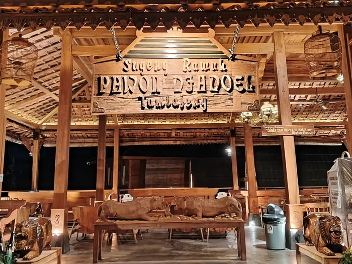 Pawon Djadoel Tamiajeng, Kulineran dengan Suasana Alam Trawas