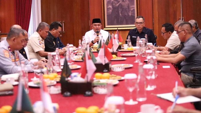 Tingkatkan Kebersihan Lingkungan, Pemkab Bogor Perkuat Kolaborasi Warga