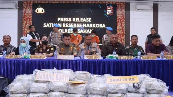 Polres Asahan saat merilis kasus pengungkapan 76 kg sabu. (Foto: dok. Polres Asahan)