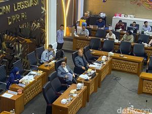 Usai Dengar Pendapat Musisi, Baleg DPR Sebut RUU Hak Cipta Bisa Kelar Tahun Ini