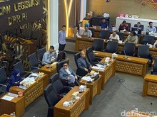 Usai Dengar Pendapat Musisi, Baleg DPR Sebut RUU Hak Cipta Bisa Kelar Tahun Ini