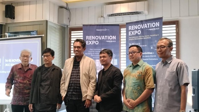 President Director Panorama Media Royanto Handaya, Pengurus Bidang Pameran Himpunan Interior Desainer Indonesia (HDII) Nasional Agus Purwantoro, Ketua Umum IAI Jakarta Teguh Aryanto, Ketua Umum Ikatan Pengusaha Bahan Bangunan Indonesia (IPPBI) Gomas Harun, dan Bagus Permadi Susilo Retail Sales Head Assa Abloy Group (YALE).