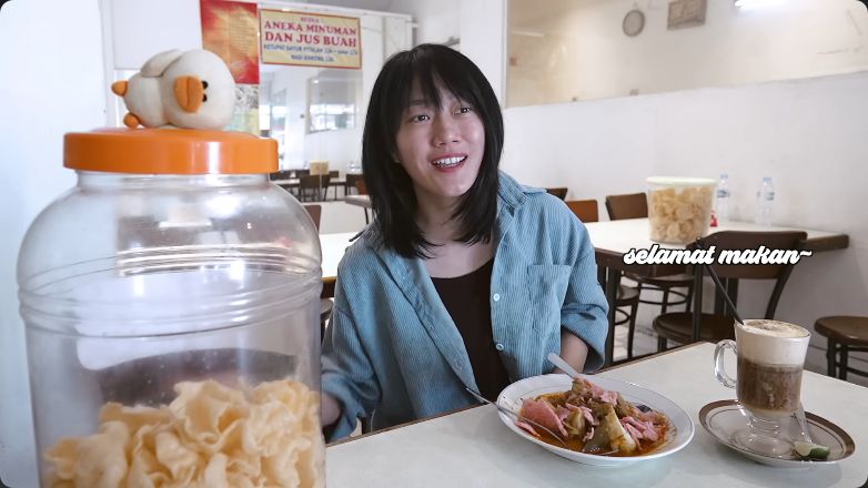 Ria SW kulineran di Depok