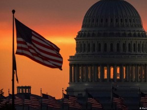 Senat AS Loloskan RUU Akhiri Penutupan Pemerintahan Trump