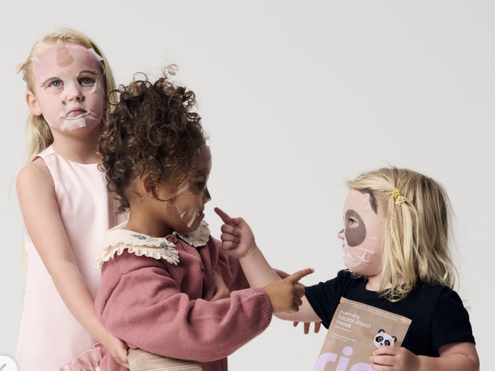 Skincare untuk Balita milik Shay Mitchell