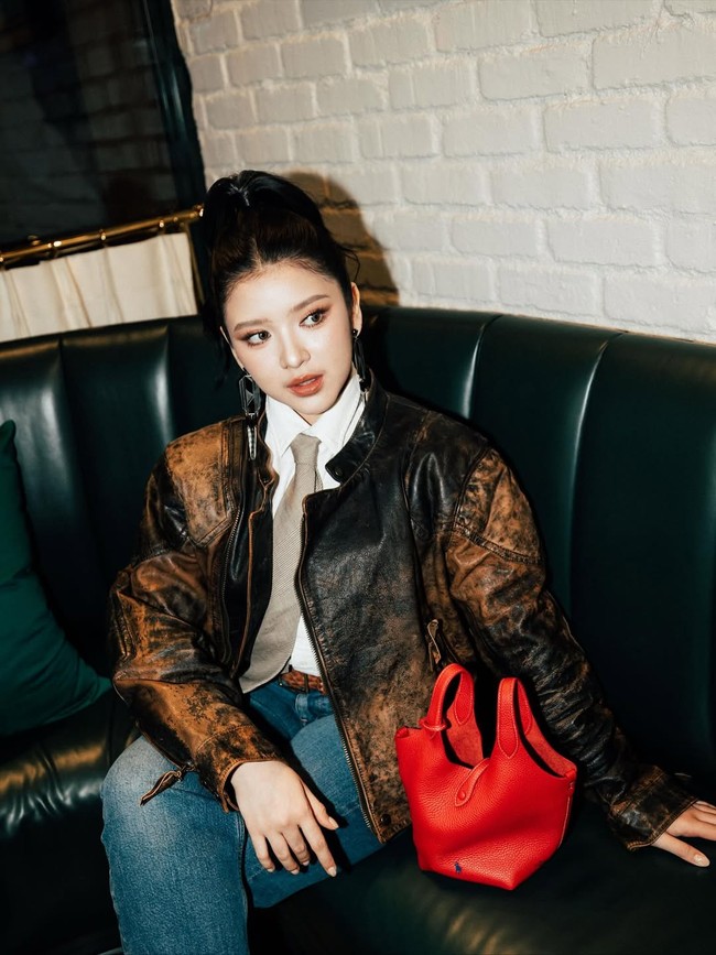 Wanita 24 tahun ini memiliki sekitar 7 juta pendengar bulanan di Spotifiy. Foto: dok Instagram tiaraandini