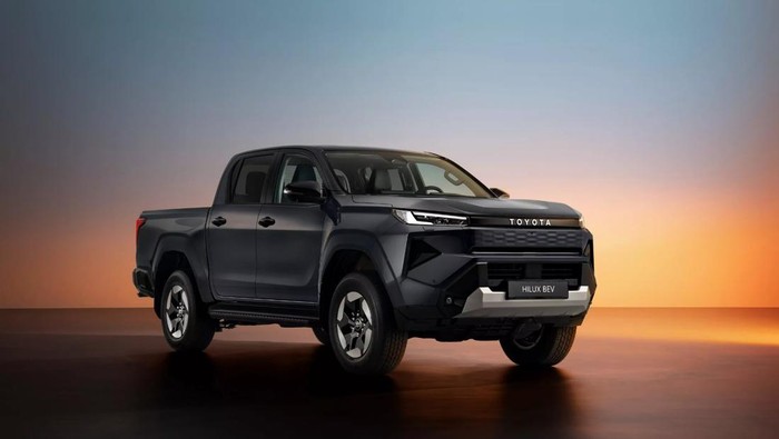 Toyota Hilux terbaru meluncur di Thailand