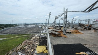Bukit Hyundai Cikarang Porak-poranda Diterjang Puting Beliung