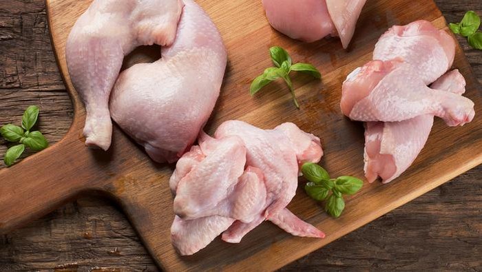 Daging ayam mentah
