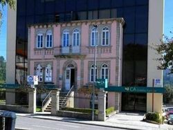 Deretan Bangunan Aneh Bikin Pemandangan Rusak & Warga Emosi