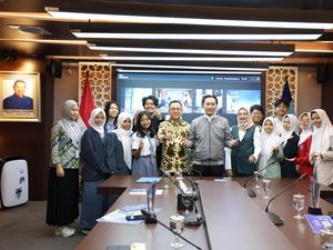 Ibas Ajak Anak Muda Tuangkan Rasa Hormat Lewat Lomba Cerita di Hari Ayah
