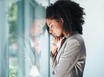 Kalender Jawa Senin Pon 17 November 2025: Awas Fitnah!