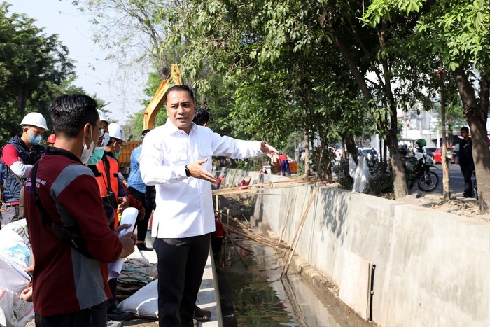 Jelang Puncak Musim Hujan, Pemkot Surabaya Kebut Pembangunan Drainase