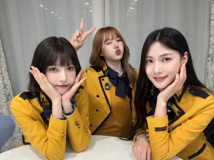 Joy, Yerin, dan Hayoung Pakai Seragam SMA Setelah 10 Tahun, Bikin Nostalgia