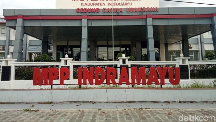 Tak Perlu ke Banyak Kantor, Urusan Warga Indramayu Kini Cukup di MPP
