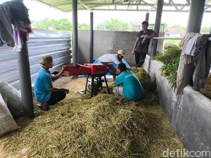 Kepedulian Lukman Mulyadi, Kepala Desa yang Rangkul ODGJ di Kuningan