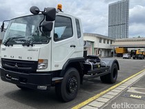 Mengintip Produksi Raja Truk di Indonesia: Sejam Lahir 15 Unit