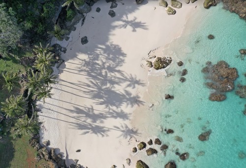 Pantai Uinian Semau, Kupang, NTT. (Dok. Tangkapan Layar Google Riviewer Agrizona/2022)