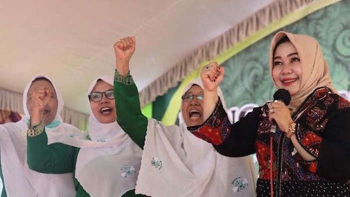 Plt Bupati Ponorogo Lisdyarita